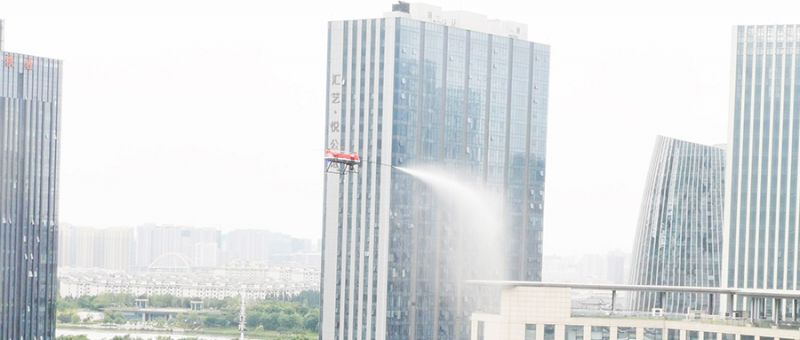 國(guó)家統(tǒng)計(jì)局局長(zhǎng)康義一行到獵鷹消防科技調(diào)研，觀看獵鷹裝備演練